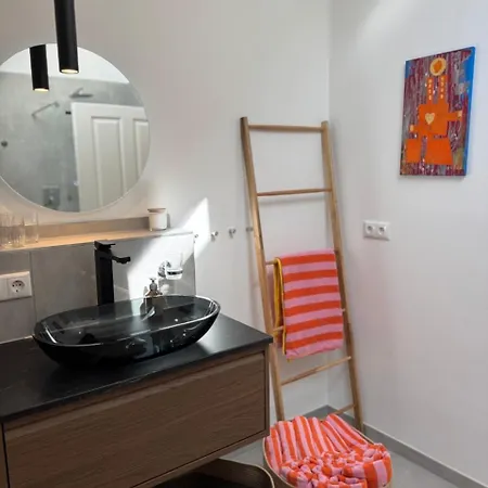 Eifelquartier L8 شليدن