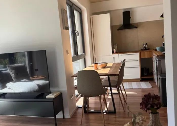 Appartement Eifelquartier L8 *
